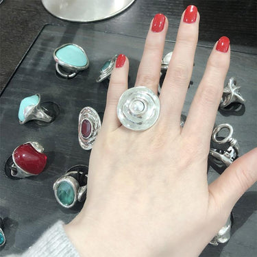 THAI SILVER Dramatic Circular Pearl Ring